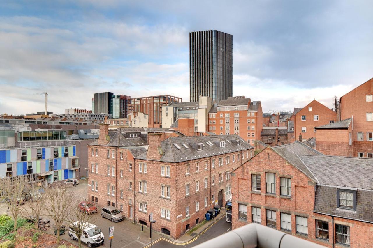 Crown Apartments 3B By Week2Week Newcastle upon Tyne Eksteriør bilde