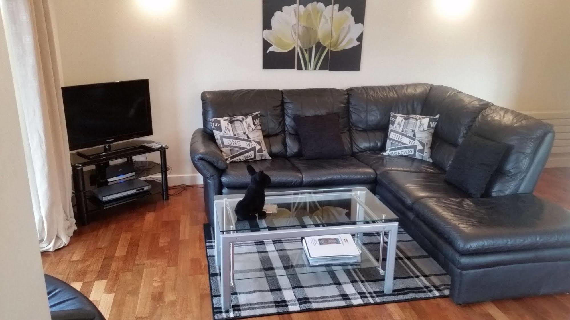 Crown Apartments 3B By Week2Week Newcastle upon Tyne Eksteriør bilde