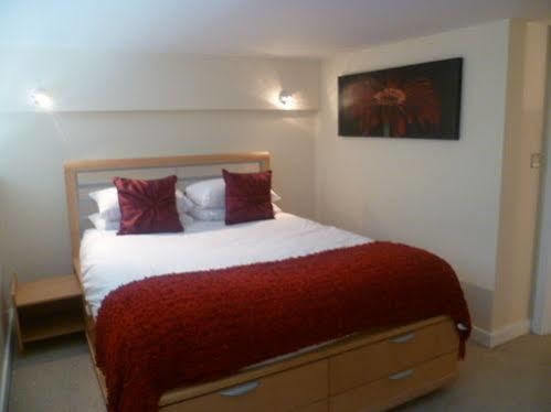 Crown Apartments 3B By Week2Week Newcastle upon Tyne Eksteriør bilde
